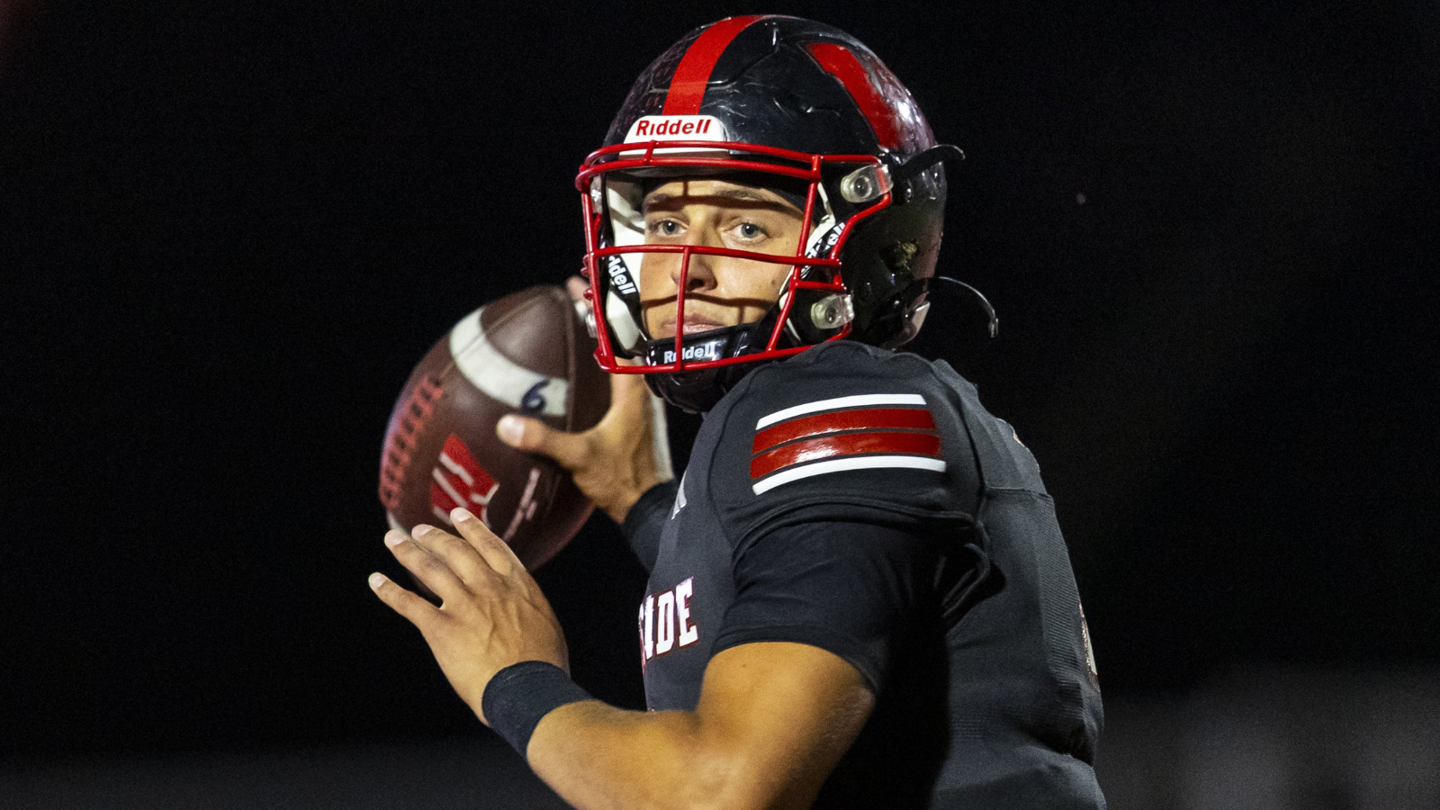 Shatel: Steve Warren talks going through college football recruiting with son at Omaha Westside